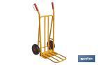 Folding sack truck with large toe plate | Load capacity: 300kg | Weight: 12kg | Size: 1,160 x 510 x 780mm - Cofan