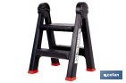 Escalera plegable de 2 peldaños | Superficie antideslizante | Compacta y segura | Carga de hasta 150 kg | Material: PP - Cofan