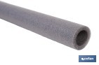 Coquillas aislantes para tuberías | Material: polietileno expandido | Color: gris | Protección térmica y anticorrosión | Disponible en diferentes diámetros y longitudes - Cofan