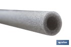 Coquillas aislantes para tuberías | Material: polietileno expandido | Color: gris | Protección térmica y anticorrosión | Disponible en diferentes diámetros y longitudes - Cofan
