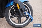 Candado de cadena de acero cementado | Cadena de Ø6 mm y longitud de 90 cm | Funda de nylon azul | Incluye 2 llaves de seguridad - Cofan