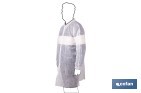 Disposable white gown | Material polypropylene | Colour: white | Hook and loop fastener and elastic cuffs | One size fits all - Cofan