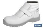 S2 SRC white safety boot | Sizes available range from 35 to 47 (EU) | White Eagle Model - Cofan