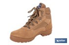 Bota de trekking Aracena con suela antideslizante de caucho | Serraje natural y cierre por cordones | Adecuada para senderismo y media montaña | Disponible desde la talla 38 hasta la 46 - Cofan