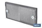 Catadióptrico rectangular con tornillos para fijar a vehículos | Producto homologado | Medidas: 106 x 50 mm | Disponible en 3 colores - Cofan