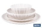 Vajilla de porcelana esmaltada de color blanco con diseño en relieve | Set de 16 piezas | Apta para lavavajillas, microondas y horno - Cofan