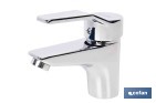 GRIFO MONOMANDO PARA LAVABO CON ACABADO CROMADO | INCLUYE SOPORTE DE FIJACIÓN, LATIGUILLOS FLEXIBLES Y CARTUCHO CERÁMICO DE 40 MM