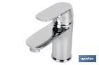 Miscelatore per lavabo | Monocomando | Dimensioni: 40 mm | Modello Rift | Realizzato in ottone con rifiniture cromate e manopola in lega di zinco - Cofan