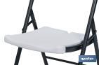 Cadeira dobrável de cor branca | Adequada para utilização no interior e no exterior | Dimensões: 46 x 53 x 86 cm  - Cofan