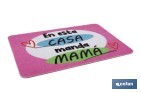 Felpudo entrada "En esta casa manda mamá" | Adecuado para interior y exterior | Material resistente | Base antideslizante | Medidas: 40 x 60 cm - Cofan