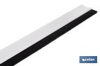 Burlete adhesivo de aluminio con cepillo | Longitud de 92 cm | Disponible en diferentes acabados - Cofan