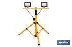 Trípode telescópico con 2 proyectores LED | 20 W, 3600 lm, protección IP65 | Cable de 1,5 con enchufe europeo - Cofan
