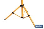 Trípode telescópico con 2 proyectores LED | 20 W, 3600 lm, protección IP65 | Cable de 1,5 con enchufe europeo - Cofan