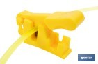 Hilo cuadrado de nylon para desbrozadora | Alta resistencia, compatible con mayoría de desbrozadoras | Medidas del hilo: 3 mm x 42 m - Cofan