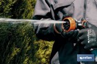 Spray gun with 7 spray patterns and thumb control design - Cofan