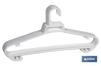 Pack de 6 cintres en plastique pour vêtements | Antidérapants | En plusieurs Couleurs | Dimensions 38 x 18 cm - Cofan