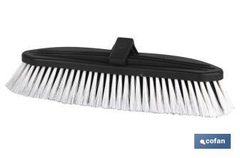 Cepillo para lavar coches profesional | Con canal de agua | Fabricado en PVC - Cofan
