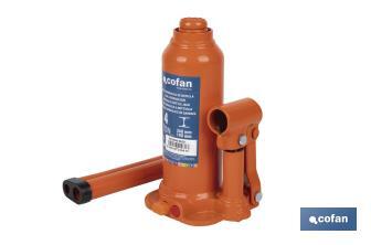 Hydraulic bottle jack | Maximum capacity of 4, 12 and 20 tonnes | High-quality and resistant steel - Cofan