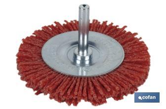 Escova circular com fios de nylon abrasivos | Disponível em diferentes tamanhos | Adequada para polir, esmerilhar, remover ferrugem, etc. - Cofan