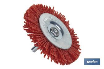 Escova circular com fios de nylon abrasivos | Disponível em diferentes tamanhos | Adequada para polir, esmerilhar, remover ferrugem, etc. - Cofan