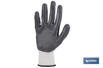 100% polyester gloves | Impregnated glove for added safety | Flexible gloves | Comfort and protection | Seamless gloves - Cofan