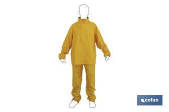 Rain Suit | PVC & Polyurethane | Several Colours | With two pockets and hidden hook in the neck - Cofan