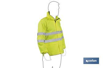 Chaqueta Impermeable de Alta Visibilidad | Tallas desde la S hasta la XXXL | Color amarillo - Cofan