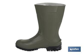 Bota de Agua | Meio Cano | Fabricada PVC | Cor Verde | Sola AntiDerrapante - Cofan