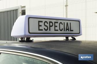 Cartel avisador acompañamiento vehículo Especial V21 | Material: resina - Cofan