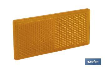 Catadióptrico Rectangular Autoadhesivo | Colores: ámbar y rojo | Medidas: 79 x 35 mm - Cofan