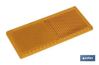 Catadióptrico Rectangular Autoadhesivo | Colores: ámbar y rojo | Medidas: 79 x 35 mm - Cofan