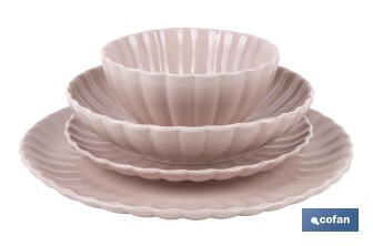 Vajilla de porcelana esmaltada en color rosa nude con diseño en relieve | Set de 16 piezas | Apta para lavavajillas, microondas y horno - Cofan