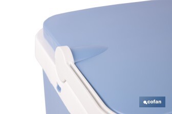 Nevera rígida de 24 litros | Color: azul claro | Material: polipropileno - Cofan