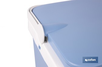 Nevera rígida de 24 litros | Color: azul claro | Material: polipropileno - Cofan
