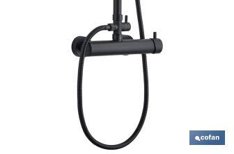 Asta della doccia con miscelatore monocomando | Colore: nero | Con filtro per risparmiare acqua - Cofan