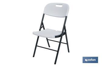 Cadeira dobrável de cor branca | Adequada para utilização no interior e no exterior | Dimensões: 46 x 53 x 86 cm  - Cofan
