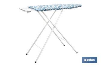Tabla de planchar | 3 posiciones regulables | Compacta y ajustable | Patas antideslizantes | Medidas: 110 x 32 cm - Cofan
