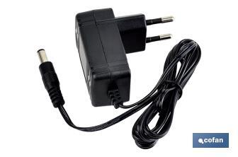 Cargador de batería para cortacésped manual Cofan | Potencia 3,6 V | Potencia máxima 5,5 V - Cofan