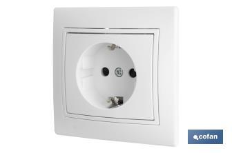 Flush mounted two-pole socket | Pacific Model | 16A - 250V | L-N | White - Cofan