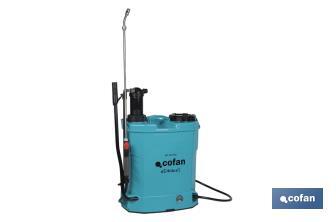 Backpack sprayer | Manual and electric operation | 16-litre capacity | 12V Li-Ion battery | 60cm wand | 4 nozzles | Padded straps - Cofan