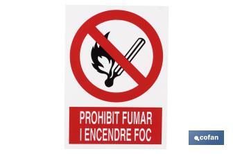 Prohibit fumar i encendre foc - Cofan