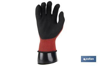 Expositor de guantes | Mano derecha expositora con base magnética | Fabricado en polipropileno de color negro - Cofan