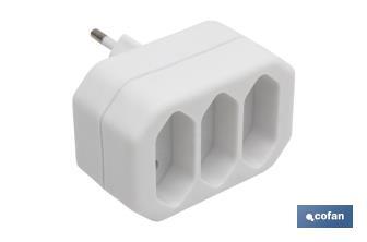 Adaptador Triple 2P | 3 vias frontales | 10 A - 250 V - Cofan